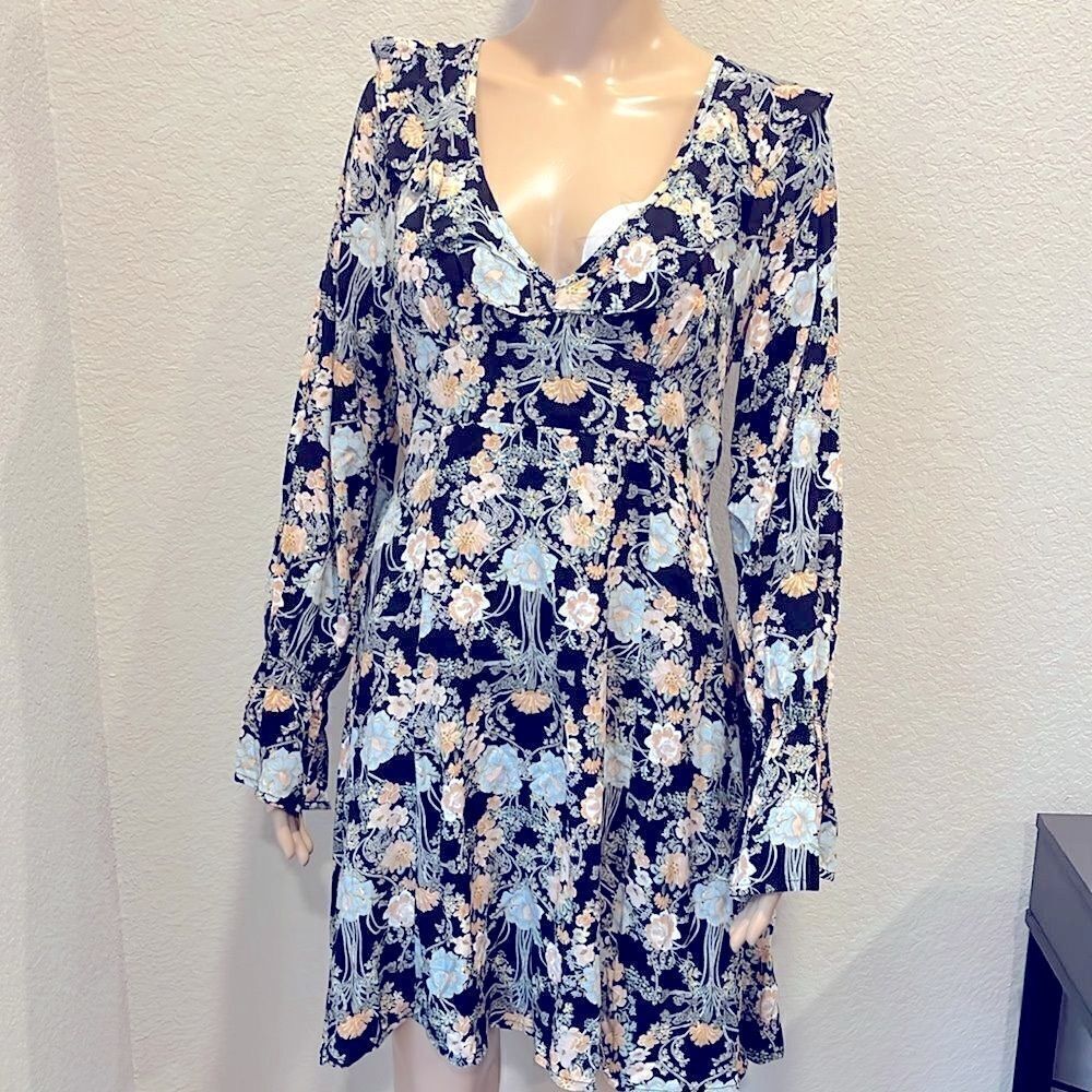 Flying Tomato multicolored floral print dress.